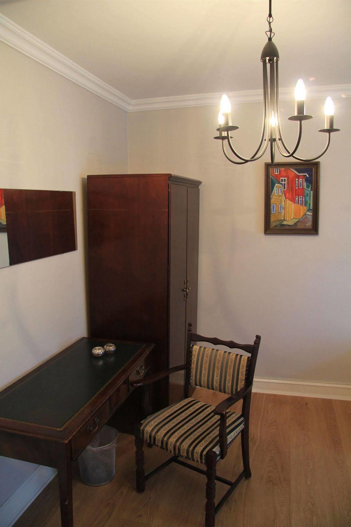 Skolabru Guesthouse Reykjavik Ngoại thất bức ảnh