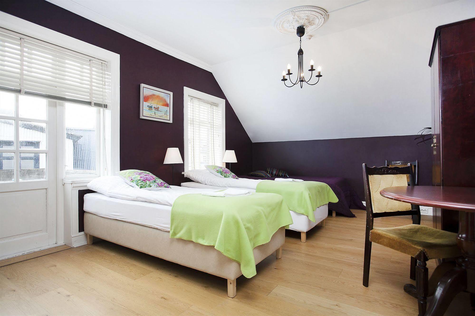 Skolabru Guesthouse Reykjavik Ngoại thất bức ảnh