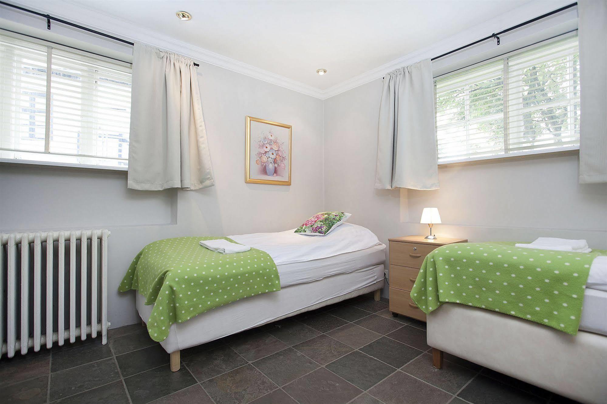 Skolabru Guesthouse Reykjavik Ngoại thất bức ảnh