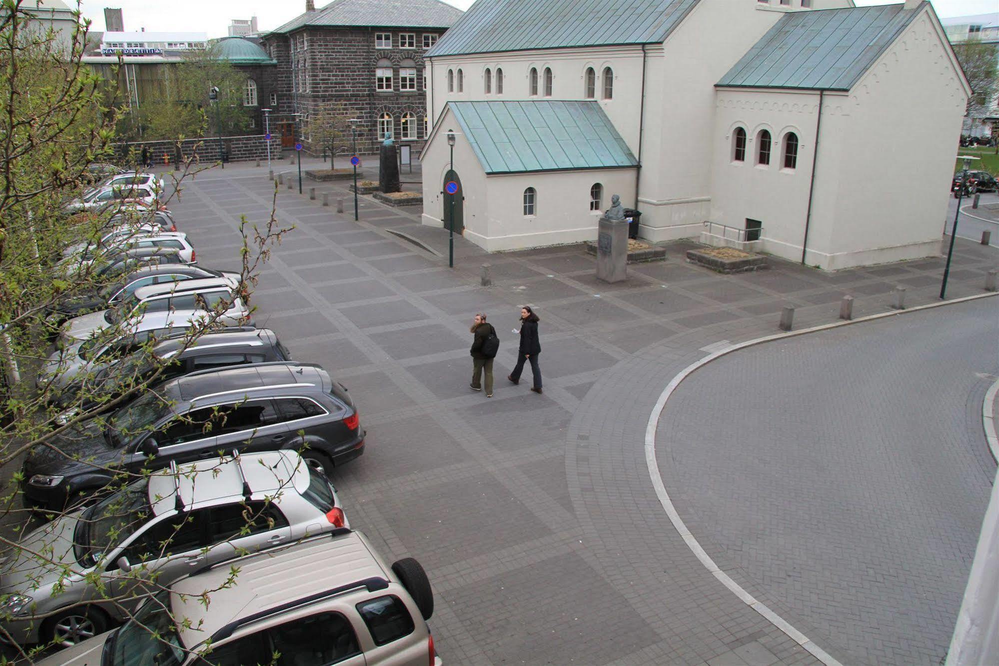 Skolabru Guesthouse Reykjavik Ngoại thất bức ảnh