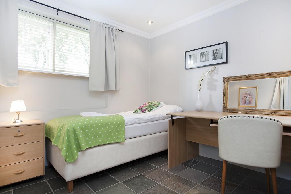 Skolabru Guesthouse Reykjavik Phòng bức ảnh